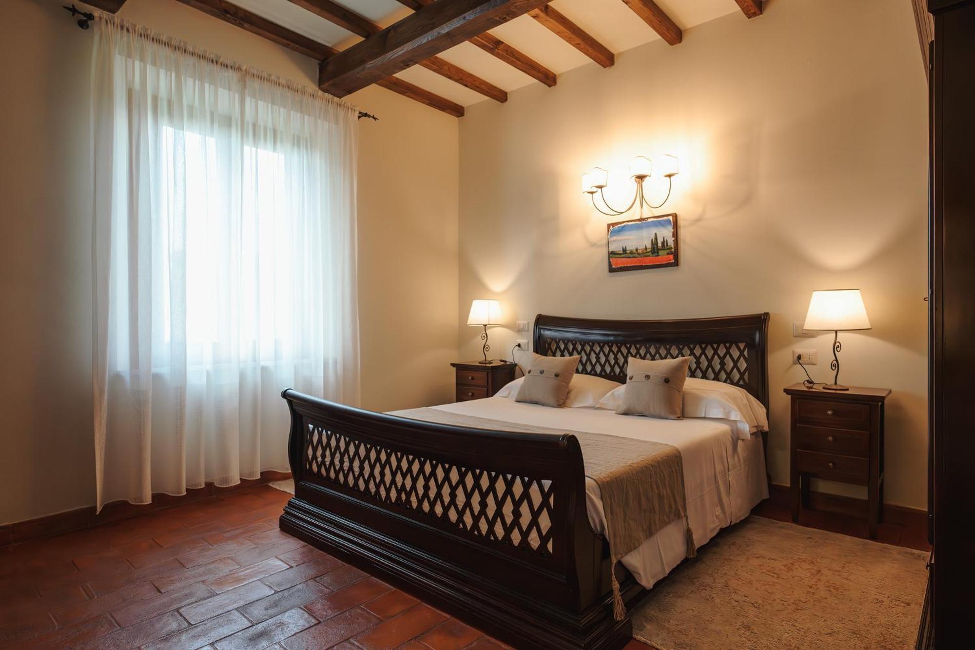 Wine Estate Rooms Paradiso Di Cacuci Montalcino Eksteriør bilde