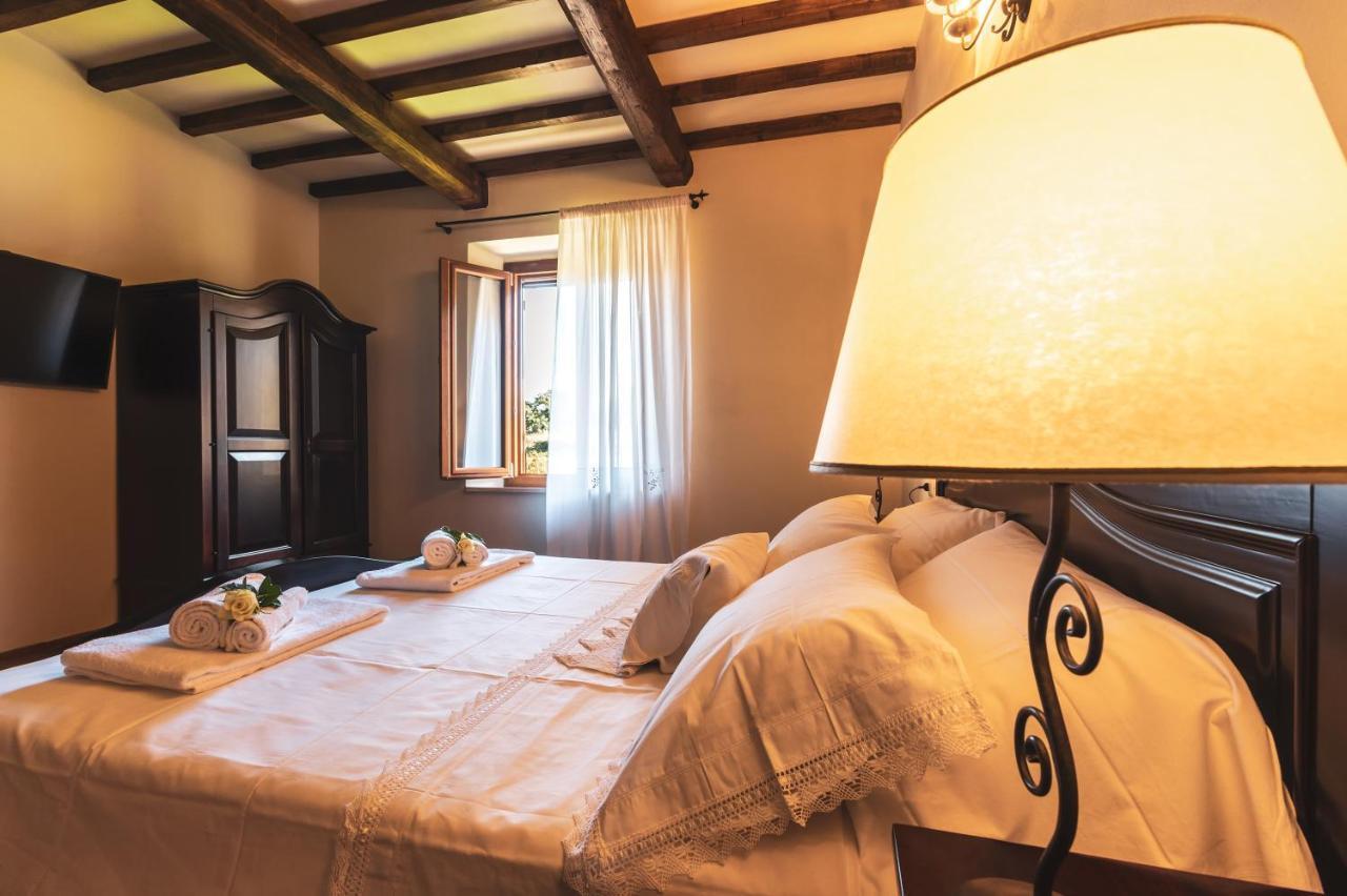 Wine Estate Rooms Paradiso Di Cacuci Montalcino Eksteriør bilde